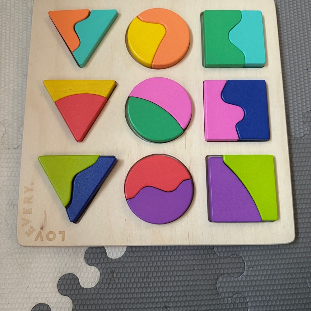 Lovevery Free Spirt Colorful Wooden Puzzle